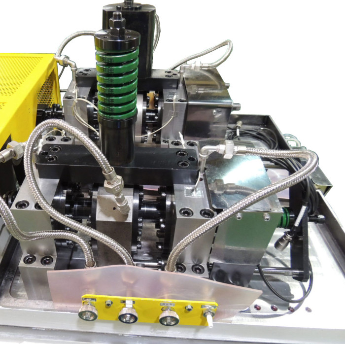 アキシャル試料軸受